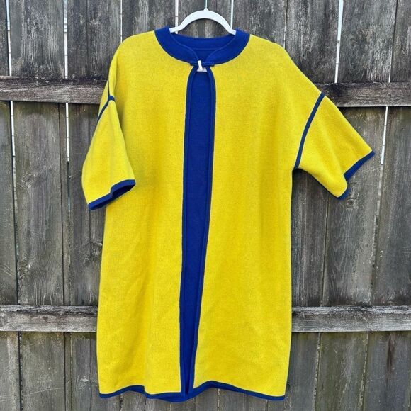 Unbranded Blue Yellow Reversible Short Sleeve Cardigan Medium - Picture 1 of 5